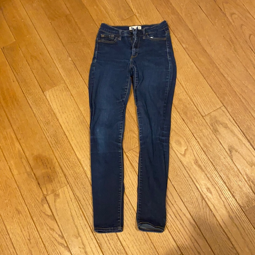 Gap True Skinny Jeans 25